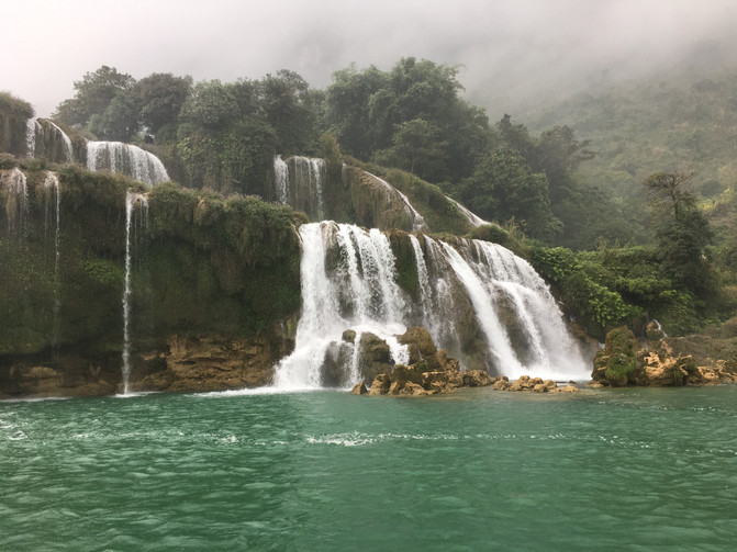 崇左德天瀑布焕新风采，魅力无限呈现